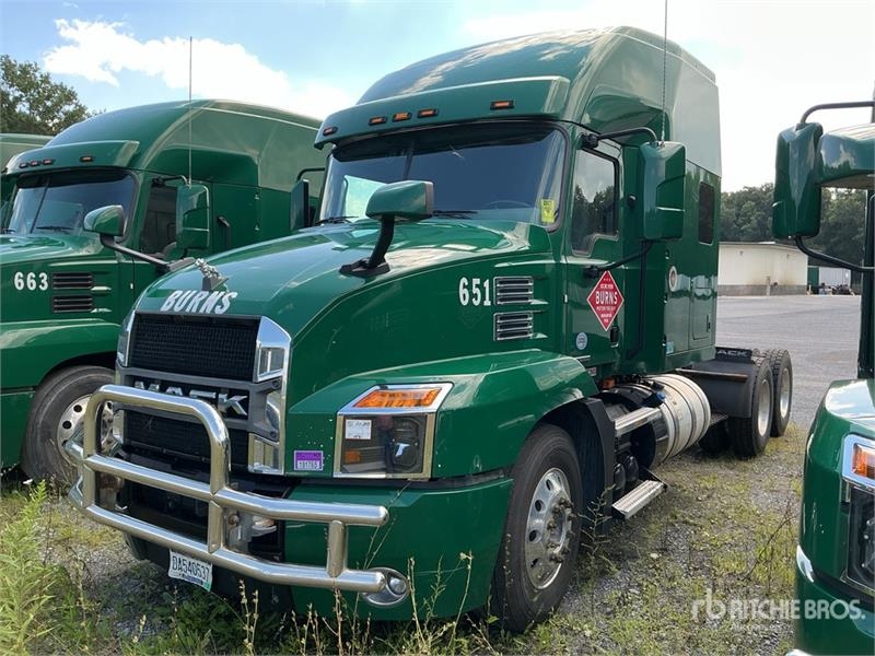 Tracteur routier Mack Anthem AN64T — occasion 2020