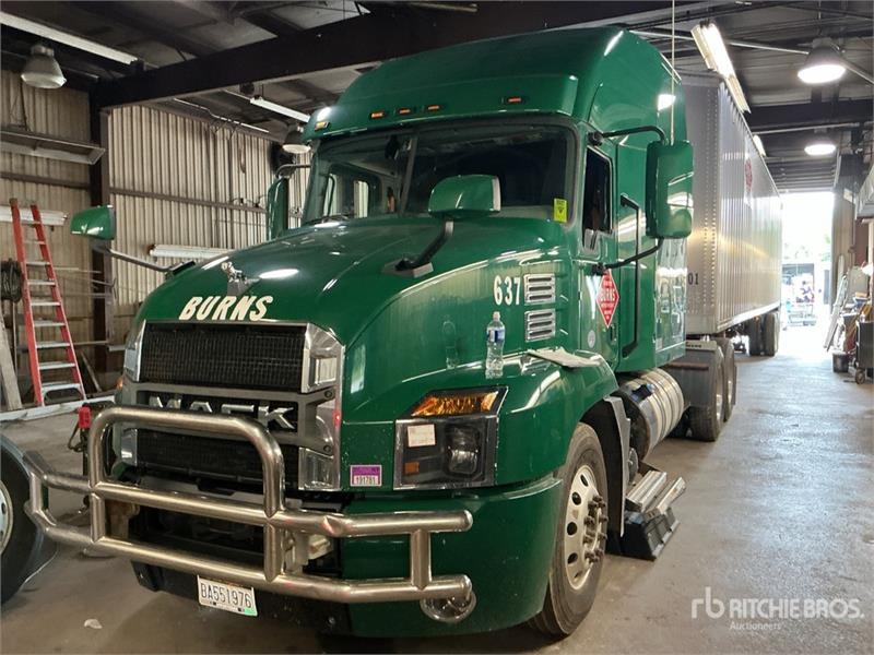 Mack Anthem AN64T