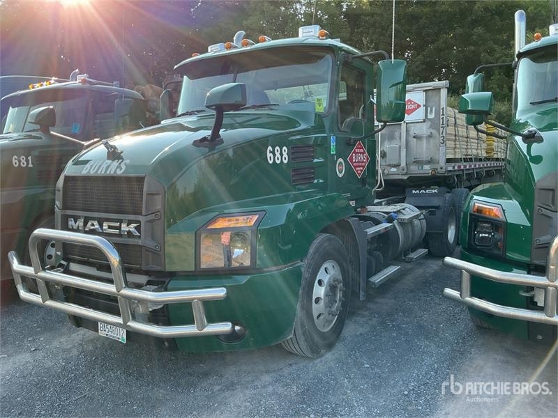 Mack Anthem AN64T
