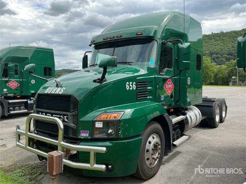 Mack Anthem AN64T