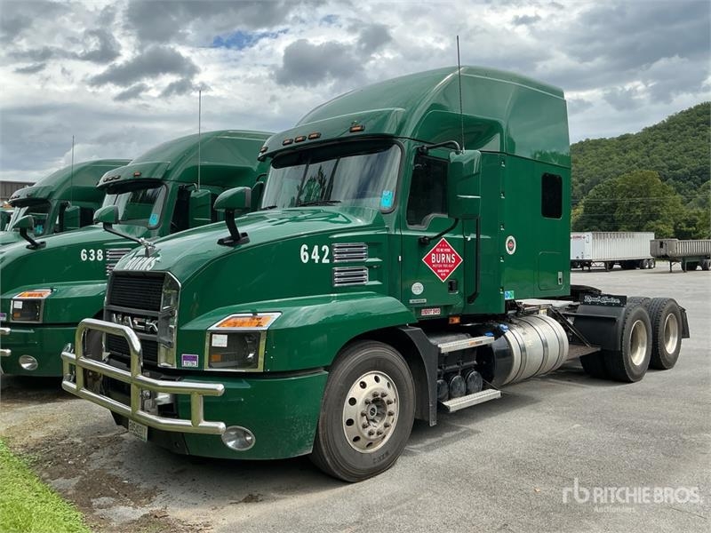 Mack Anthem AN64T