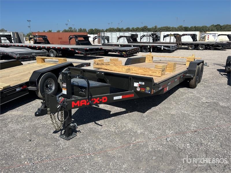 Maxx-D C6X 22 ft T/A Equipment Trailer