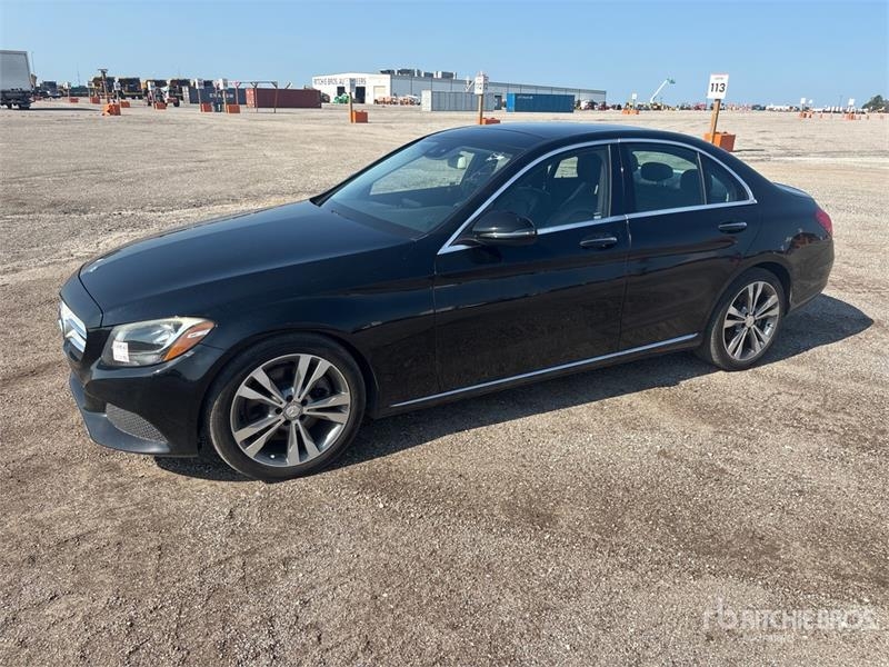 Mercedes-Benz C300