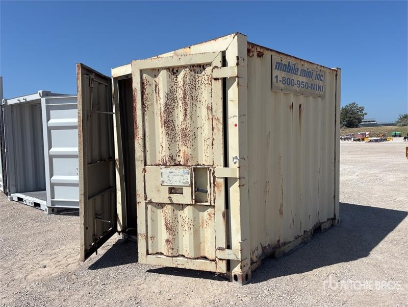 Mobile Mini ft Storage Container