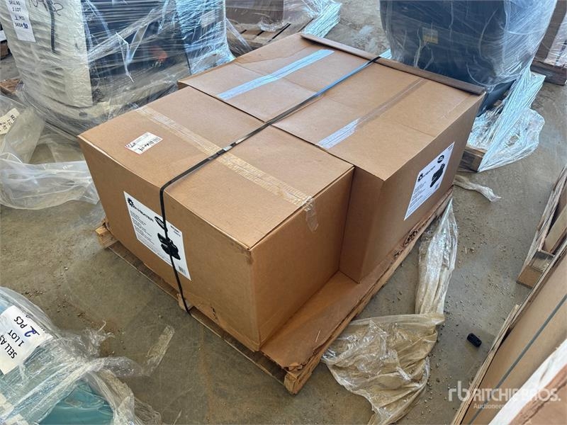MR Heater of (3) Mr. Heater 80,000 BTU Portable force