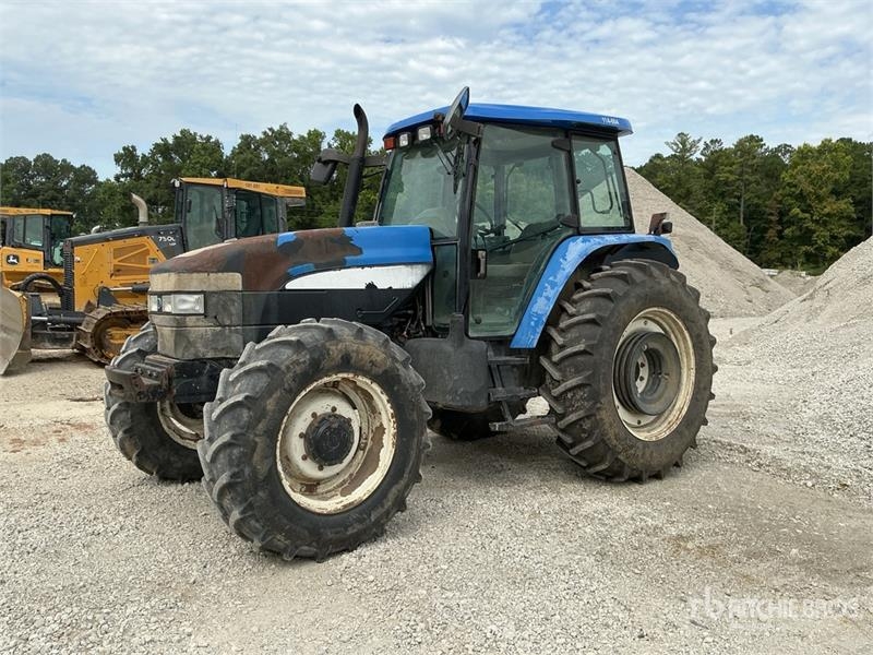 New Holland TM140