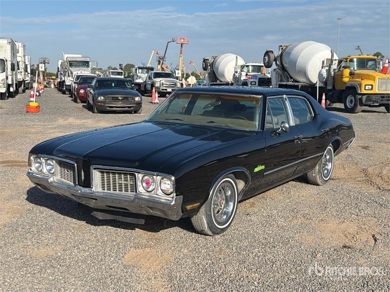 Oldsmobile Cutlass