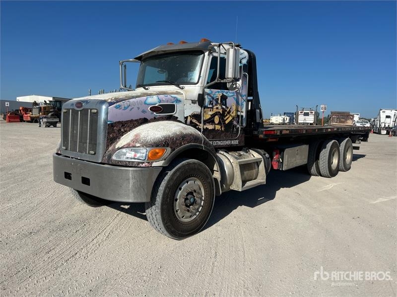 Peterbilt 348