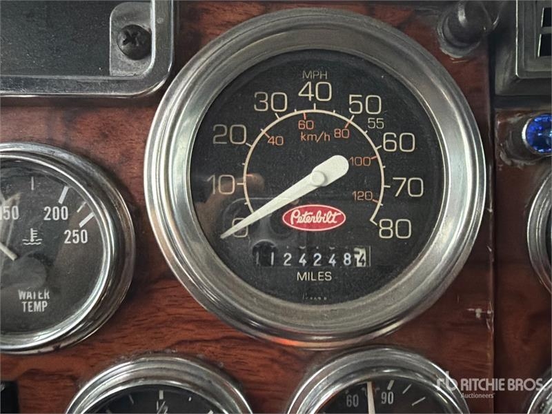 Peterbilt 357