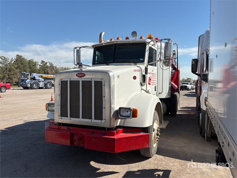 Camion benne Peterbilt 365 — occasion 2015