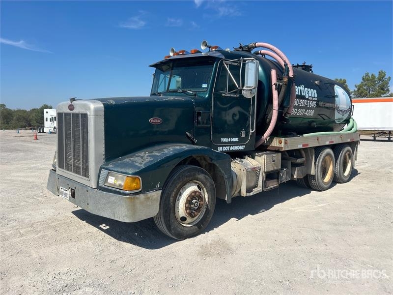 Hydrocureur Peterbilt 377 6x4 Vacuum Tanker — occasion 1993