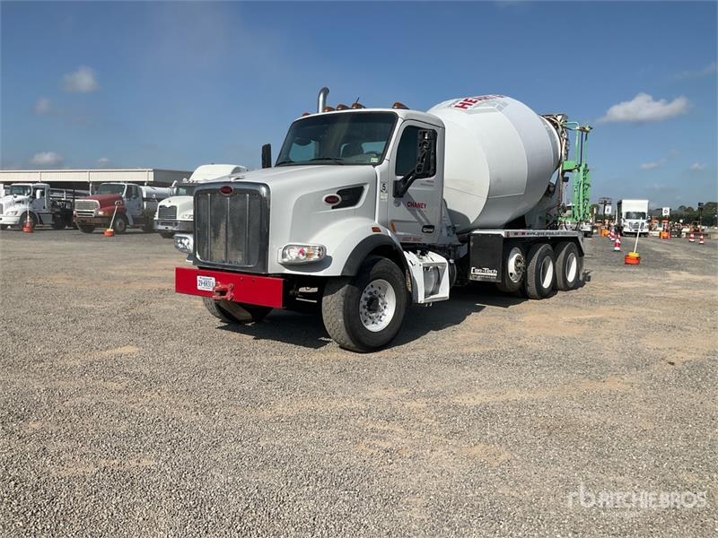 Peterbilt 567