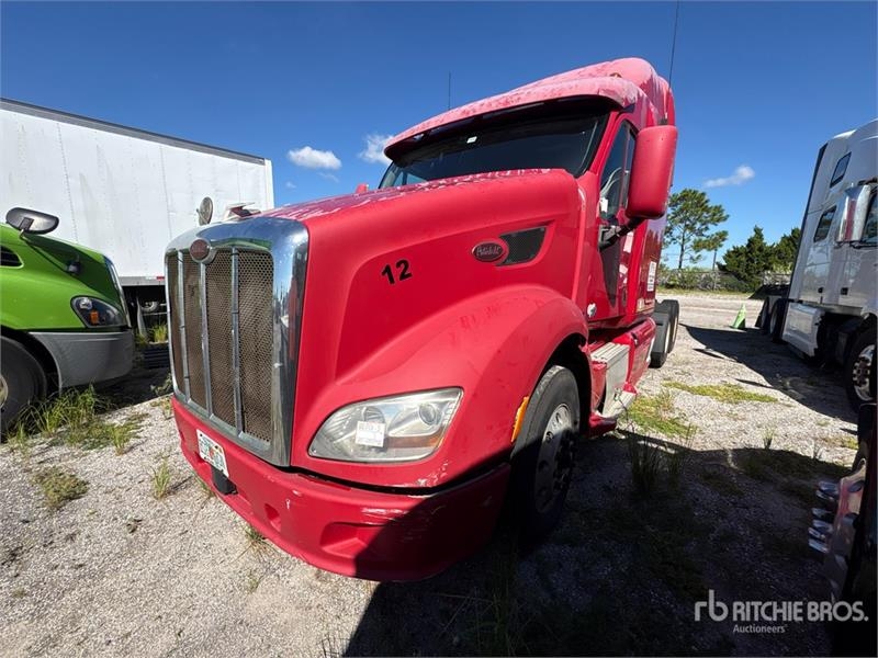 Tracteur routier Peterbilt 587 — occasion 2012