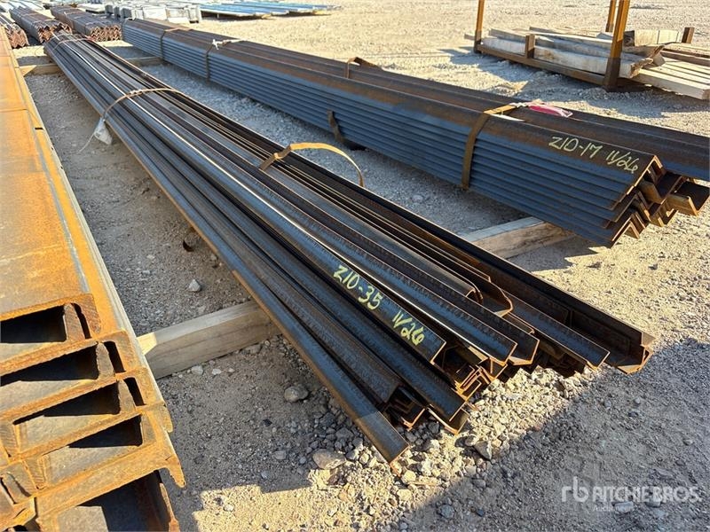 Palan et treuil Quantity of (1) 1 1/4 in x 1/8 in x 20 ft Angle Ir — occasion