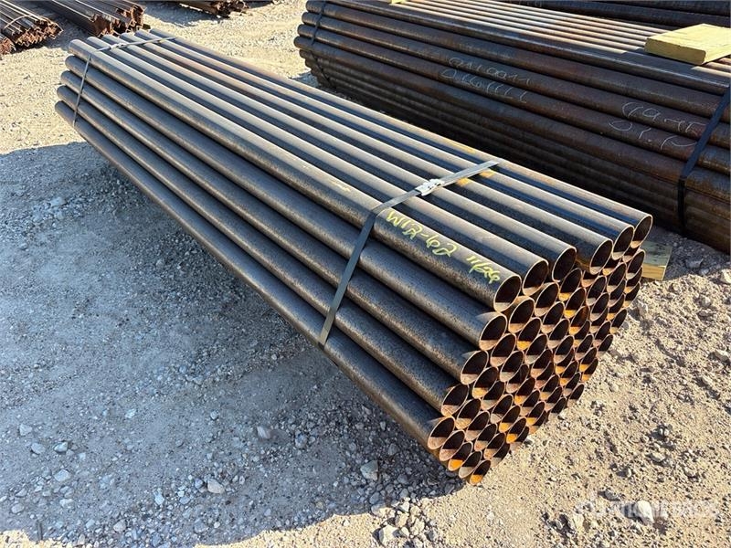 Palan et treuil Quantity of (70) 7 ft 2 3/8 Pipe (Unused) — occasion