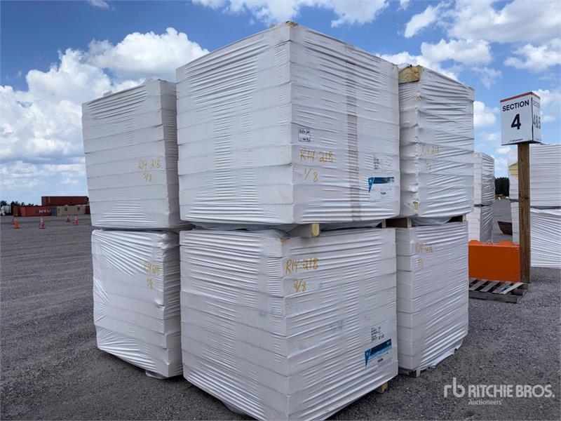 Palan et treuil Quantity of (8) 48 in x 48 in Polyiso Insulation B — occasion