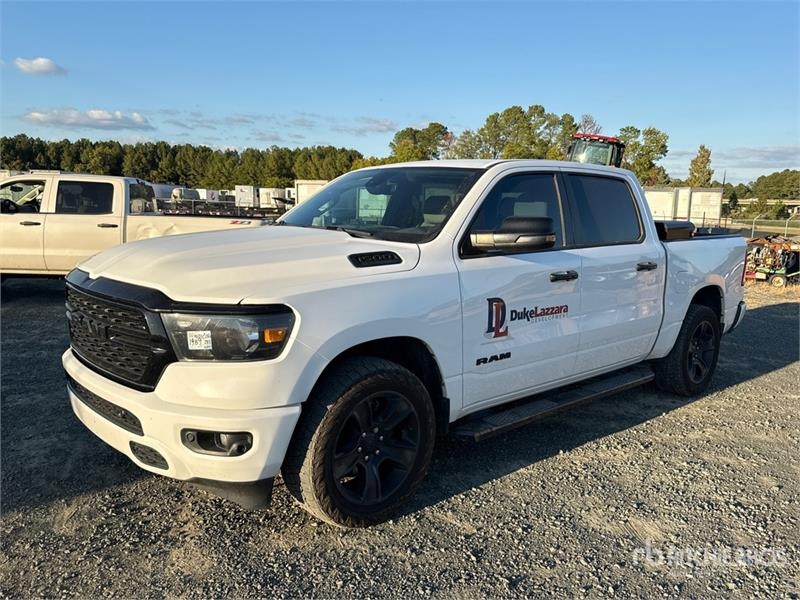 Fourgon utilitaire RAM 1500 — occasion 2023