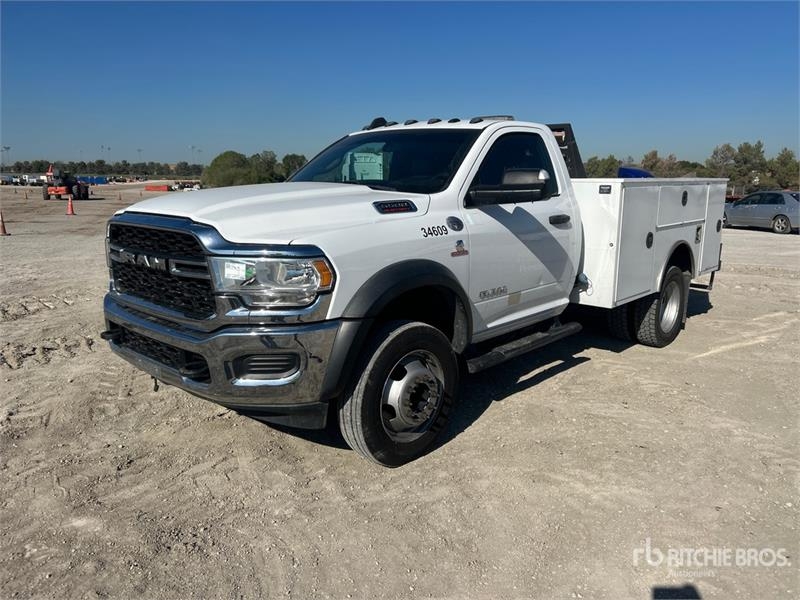 Utilitaire benne RAM 5500 — occasion 2021