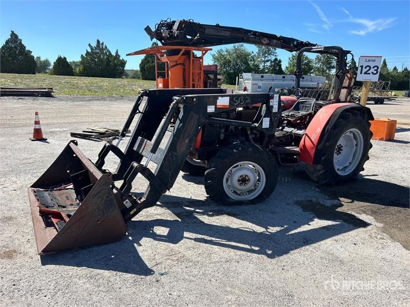 Argon 50 4WD Tractor (Inoperable)