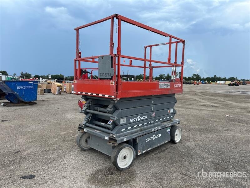 SkyJack SJ 4732
