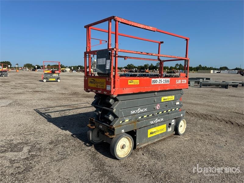 SkyJack SJ III 3226