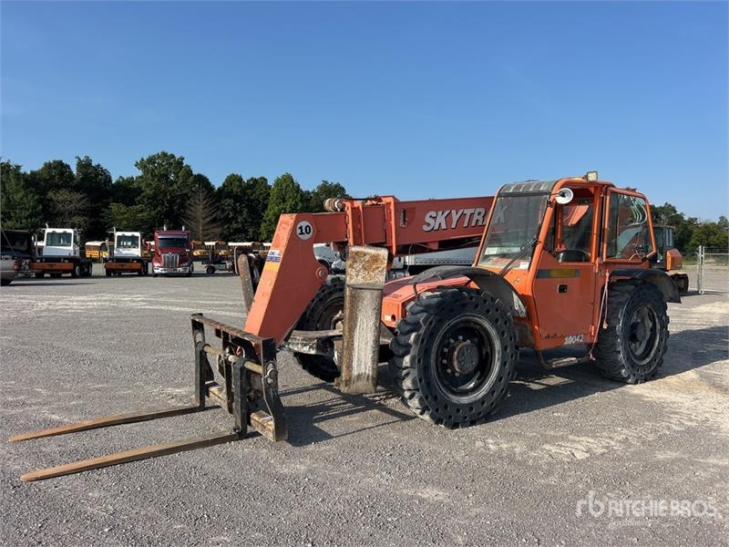 SkyTrak Telehandler