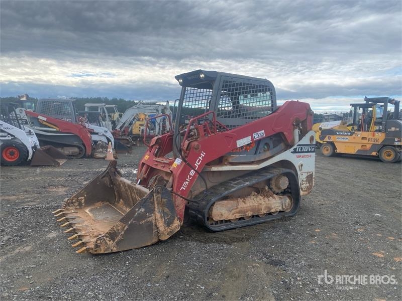 Chargeuse compacte Takeuchi TL10V2 Compact Track — occasion 2020, 4 005 h