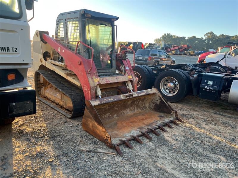 Chargeuse compacte Takeuchi TL12 — occasion 2015, 3 147 h