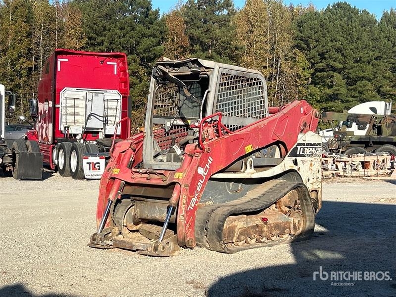 Chargeuse compacte Takeuchi TL12V2 — occasion 2022