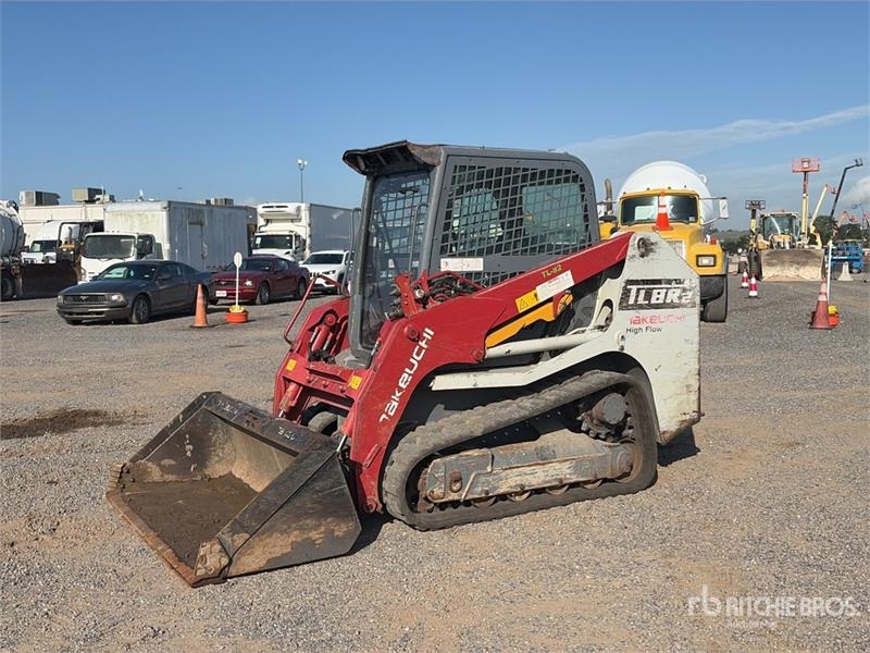 Takeuchi TL8R-2