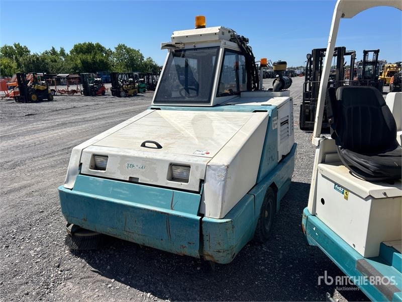 Tennant 810