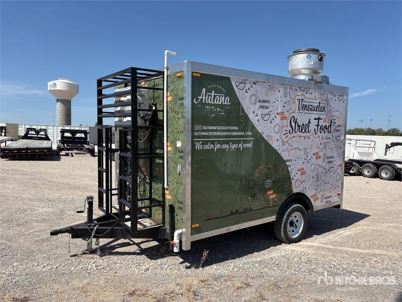 The Fud Trailer Fud Trailer 9 ft 10 in S/A Food Co
