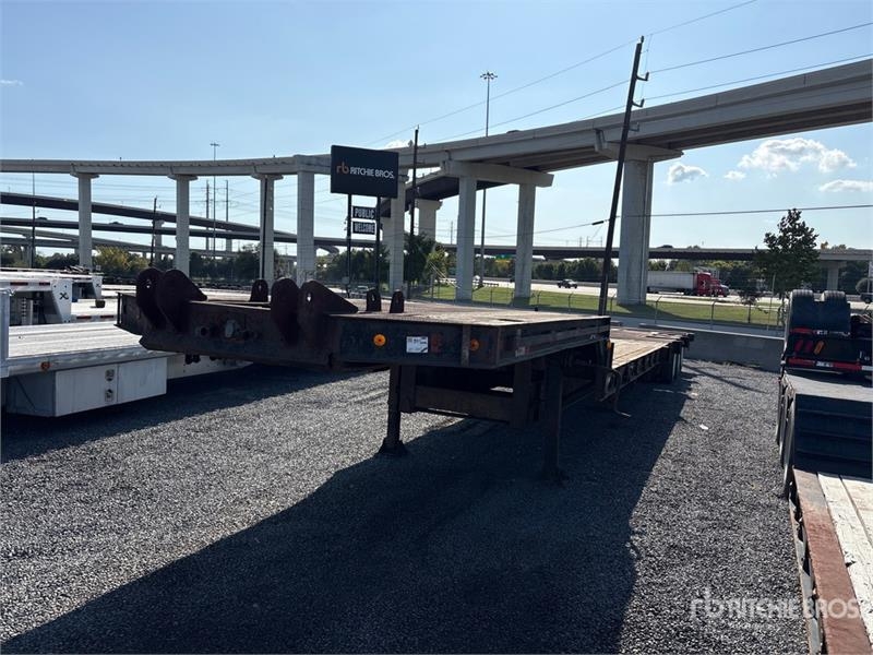 Transcraft Tri/A Step Deck Oilfield Trailer