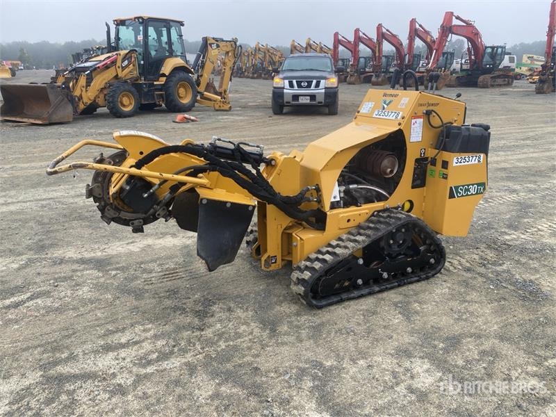 Herse rotative Vermeer SC30TX Walk Behind Stump Grinder — occasion 2022, 519 h