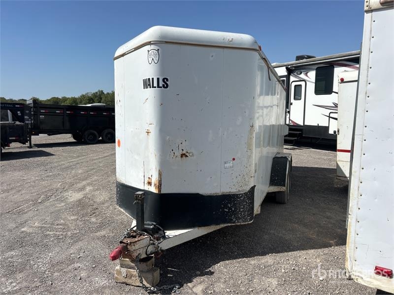 W-W 18 ft T/A Enclosed Trailer