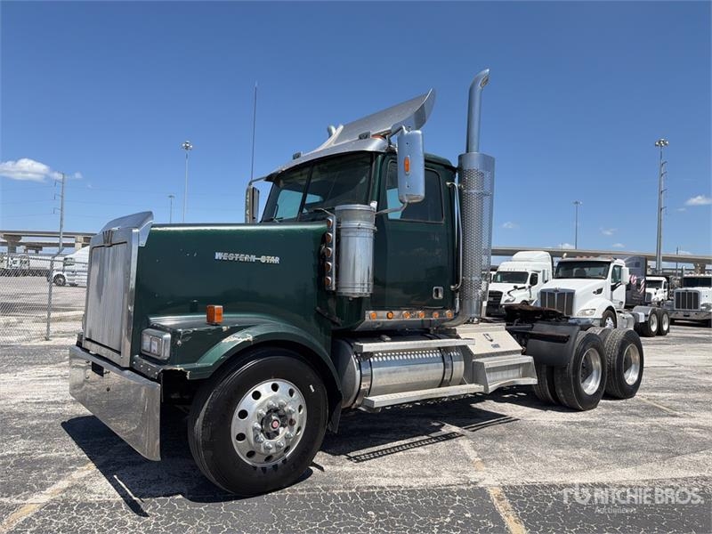 Western Star 4900