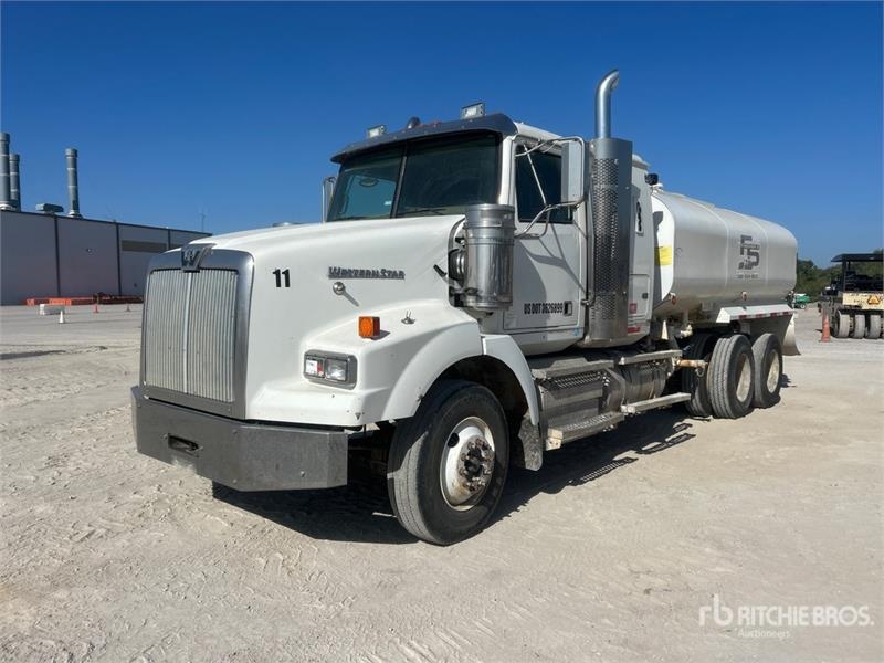 Western Star 4900
