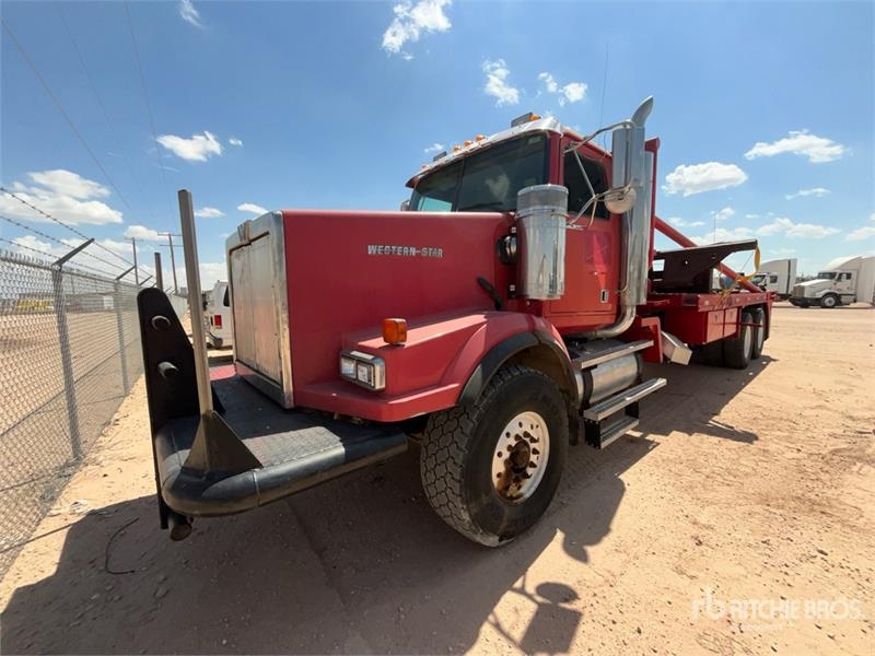 Western Star 4900SA