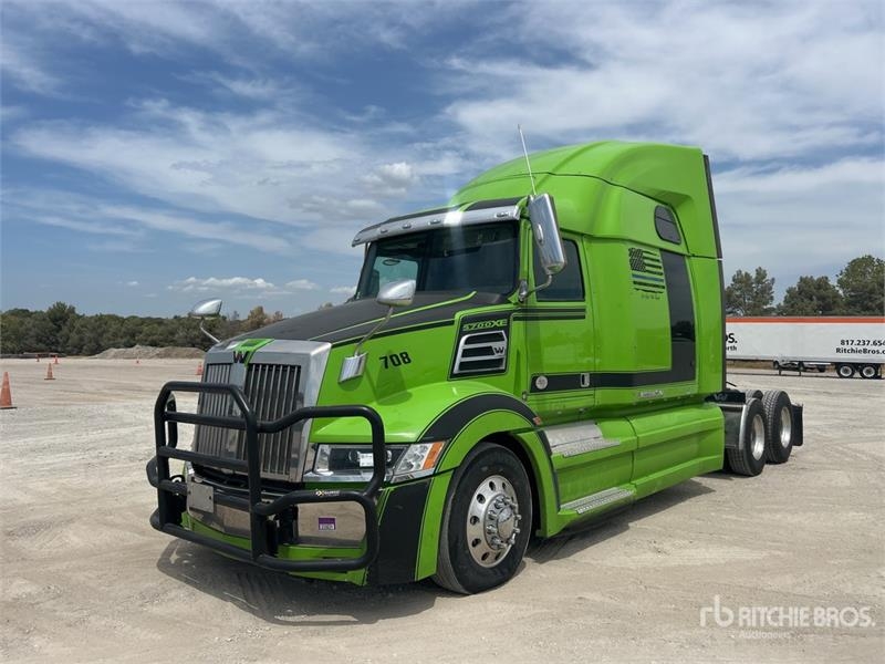 Tracteur routier Western Star 5700 — occasion 2020