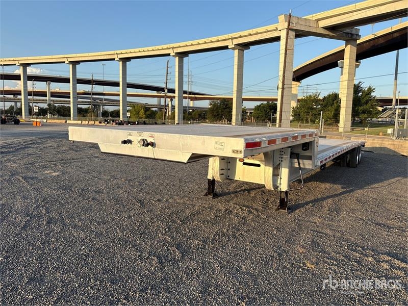 Xtreme 53 ft T/A Step Deck Trailer