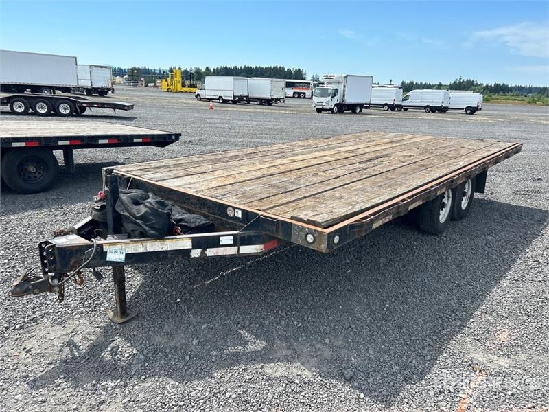 18 ft T/A Flatbed Trailer