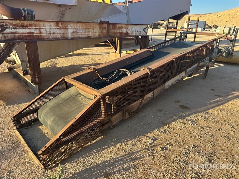 30 in x 18 ft Stationary Transfer Conveyor