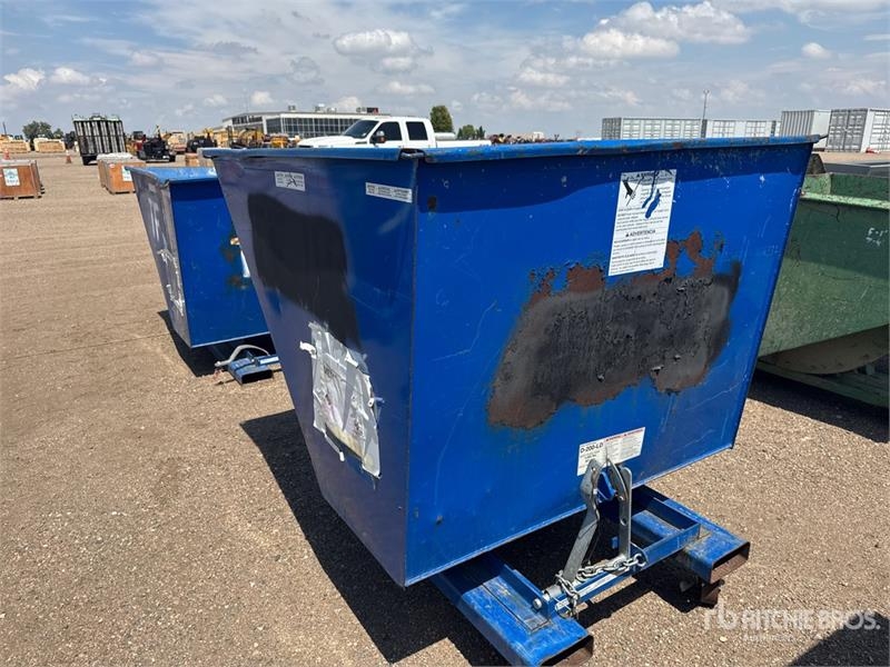 5 ft 4 in Self-Dumping Hopper