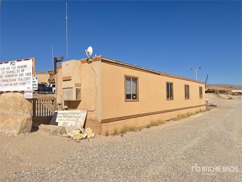 80 ft x 11 ft Mobile Office