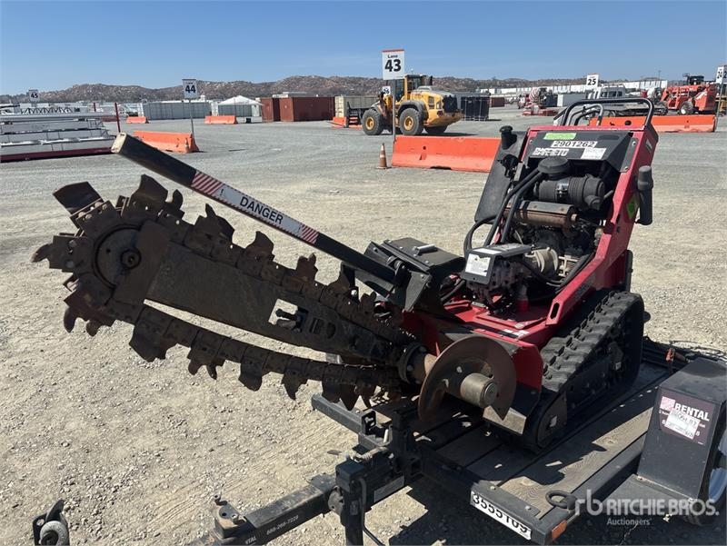 Trancheuse Barreto Tracked Trencher — occasion, 104 h