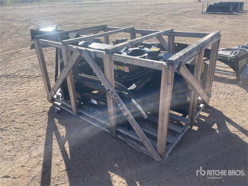 Souffleuse à neige Blue Diamond 76 in Skid Steer Snowblower (Unused) — occasion