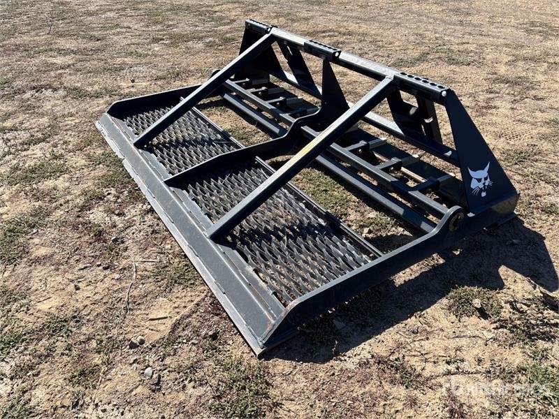 Vibroculteur Bobcat 78 in Skid Steer Landplane - Fits Bobcat — occasion 2015
