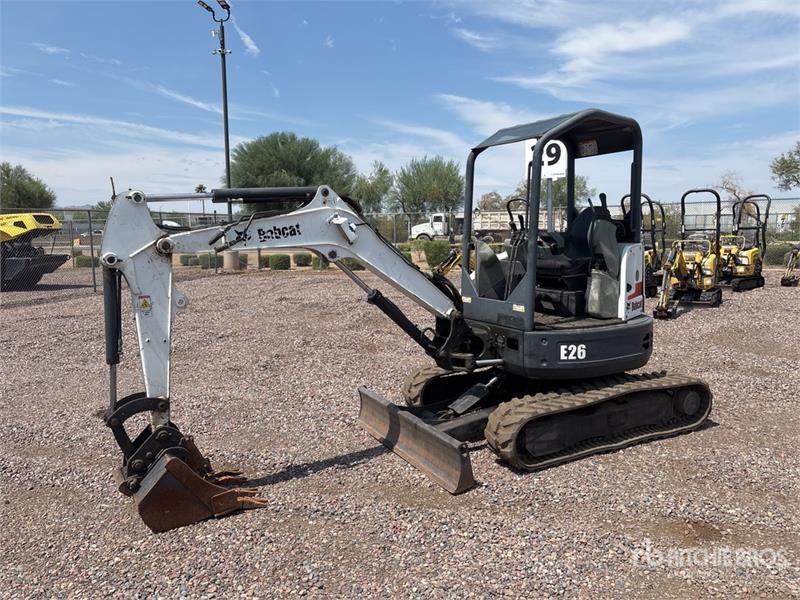 Bobcat E26