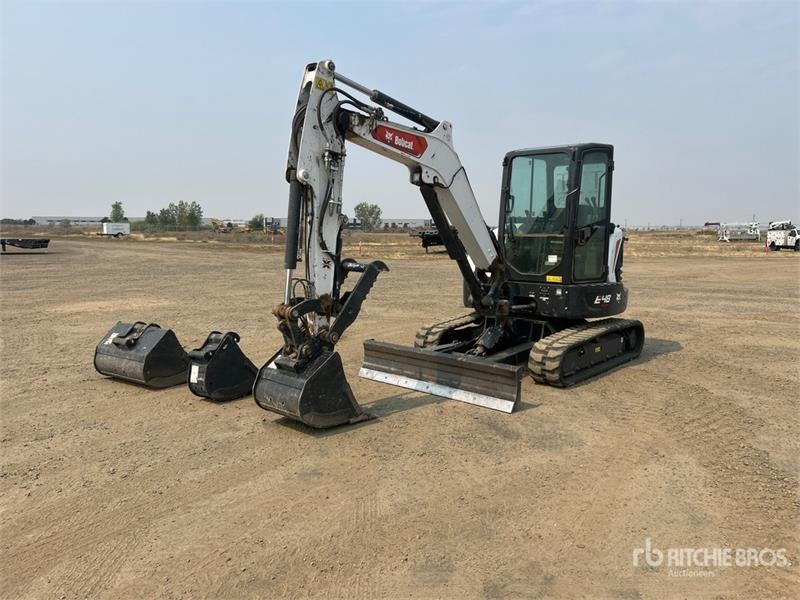 Bobcat E48