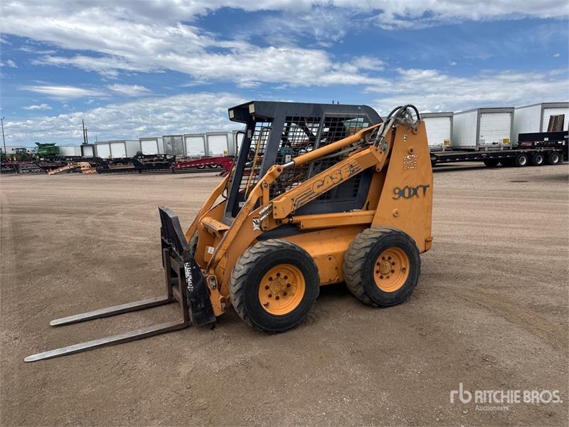CASE 90XT